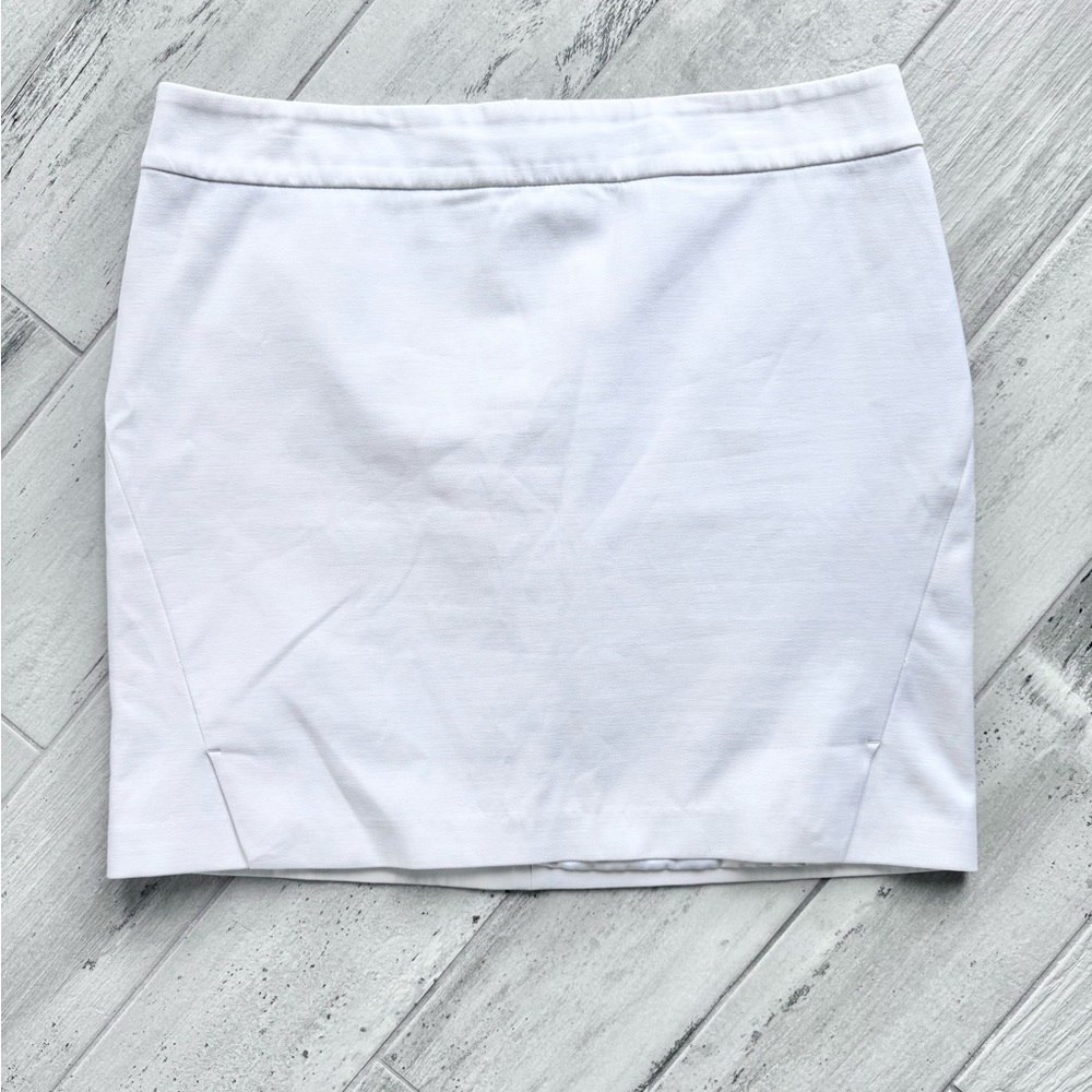 White House Black Market White Mini Skirt - size 12